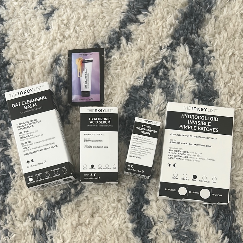 The Inkey List Skincare Set - Black and White